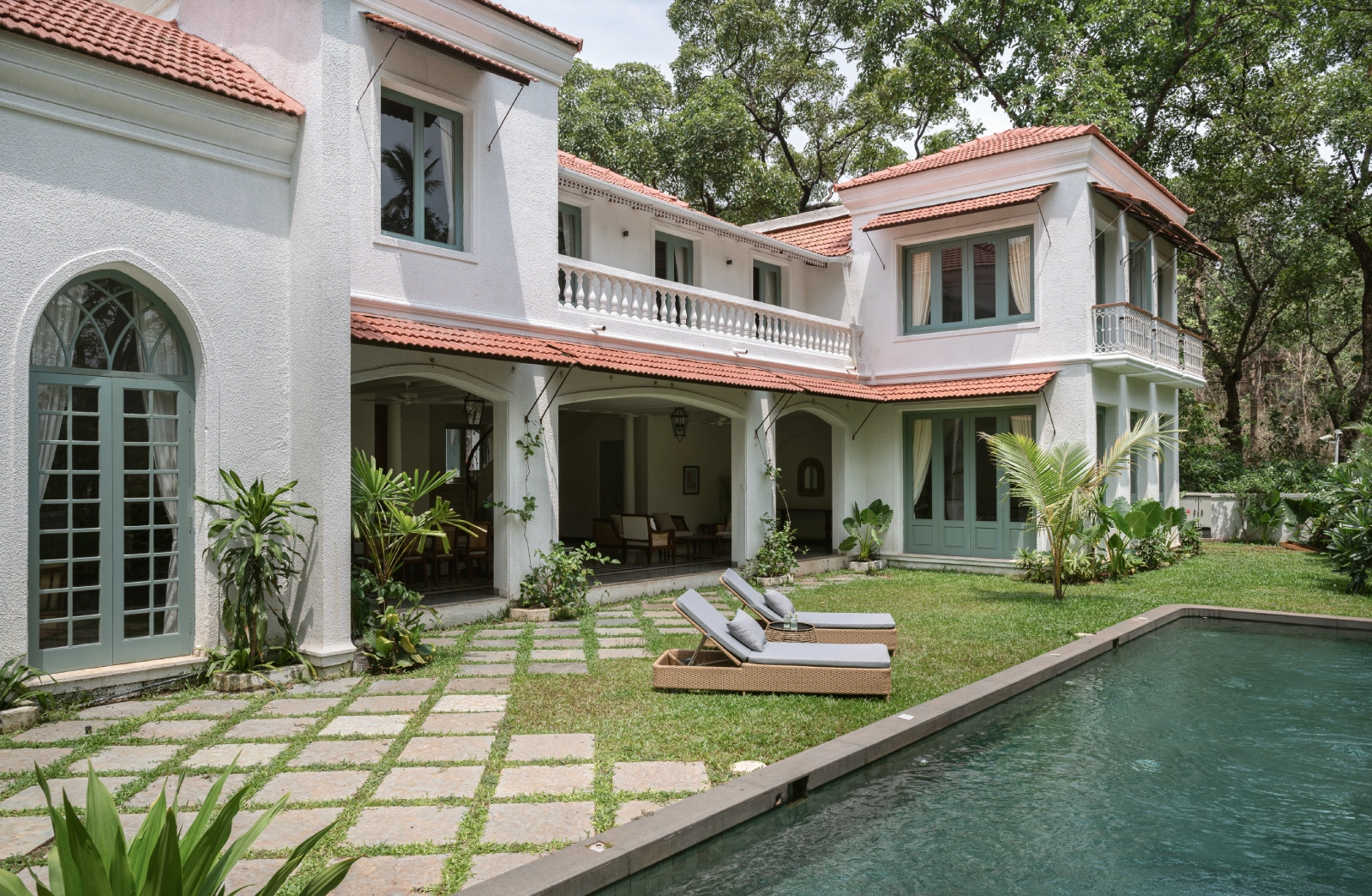 Beautiful Indo-Porto Manor at Siolim